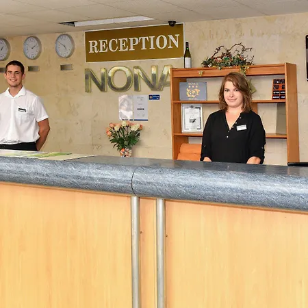 Nona Hotel 3*