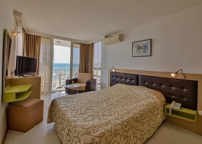 Хотел нона 3*